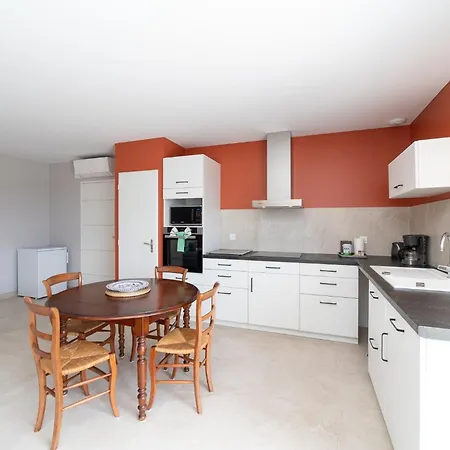 Apartment Appart' Roseau Des Marais - Climatise Et Parking Prive - Chelona'loc *